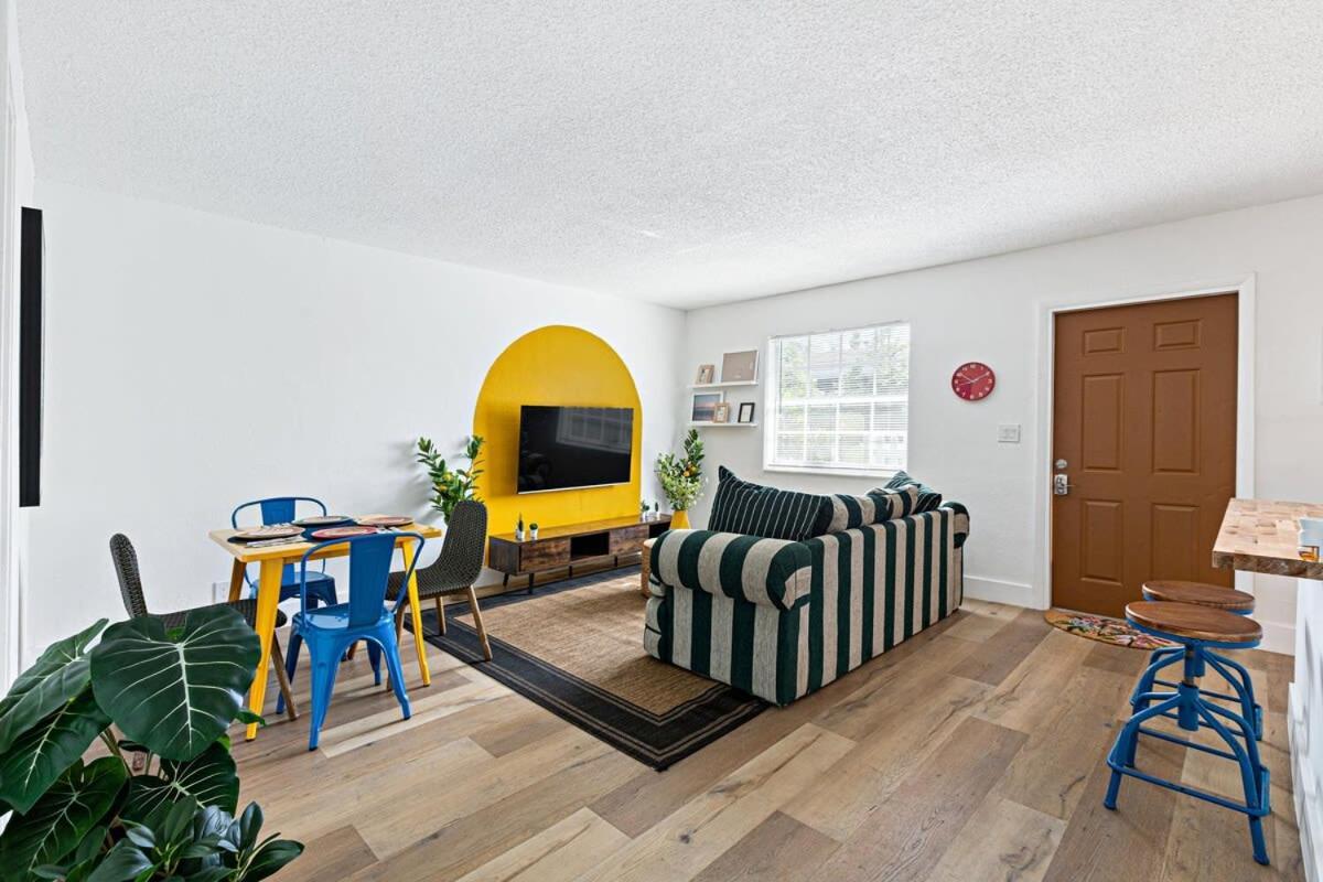 Lovely 2 Bedroom Condo In Sailboat Bend Fort Lauderdale Eksteriør bilde