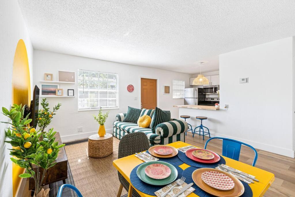 Lovely 2 Bedroom Condo In Sailboat Bend Fort Lauderdale Eksteriør bilde